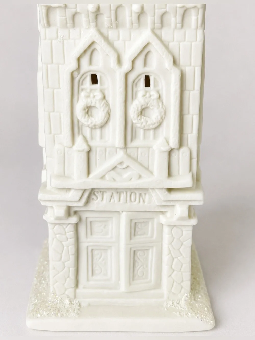 Vintage Holiday Time Porcelain Lighted Christmas Station House Village Decor
